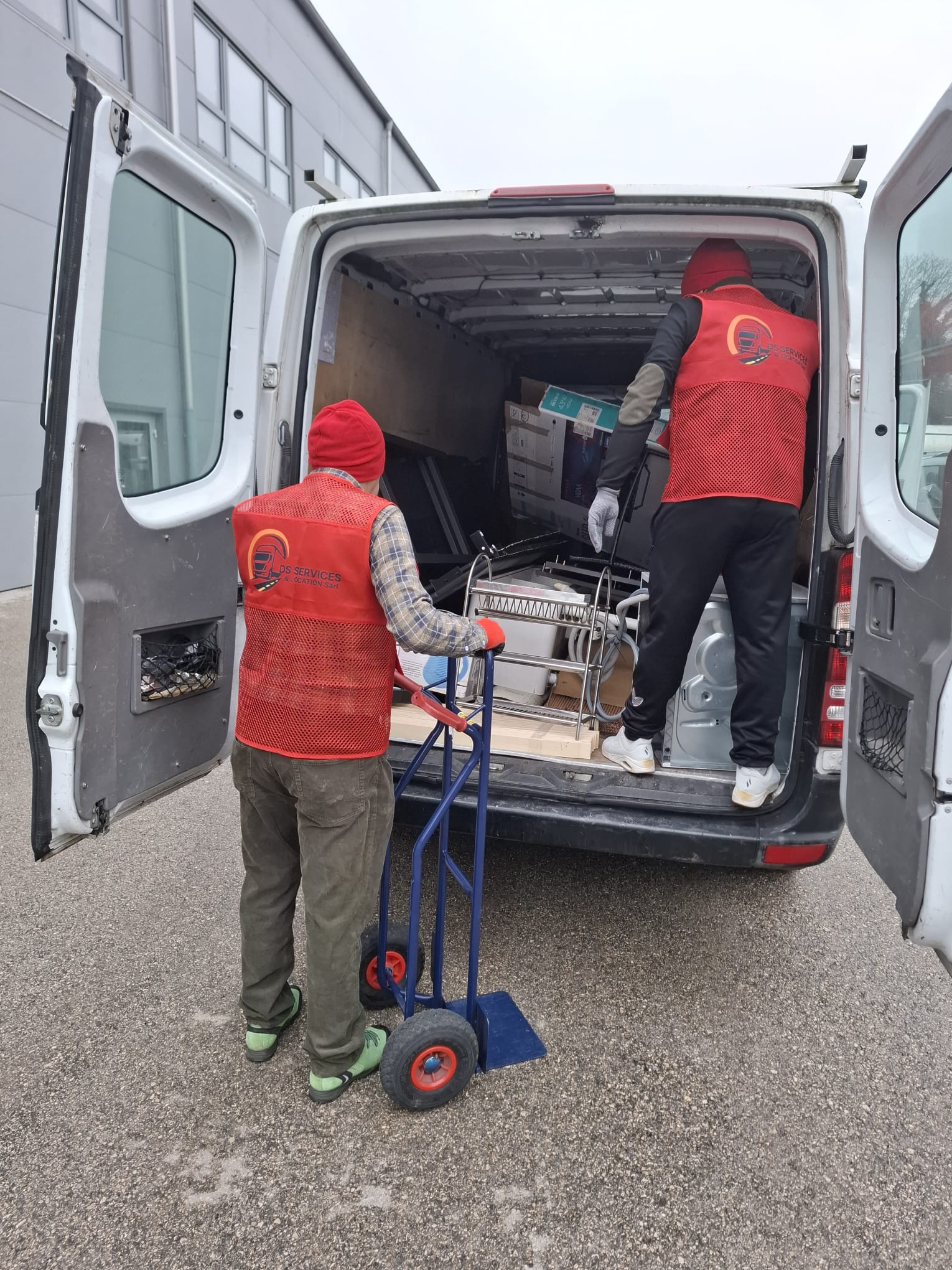 whatsapp image 2026 04 10 at 23.16.54